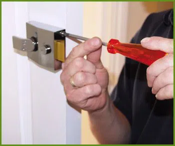 Neighborhood Locksmith Services Langhorne, PA 215-337-3198 - 10-lock-smiths